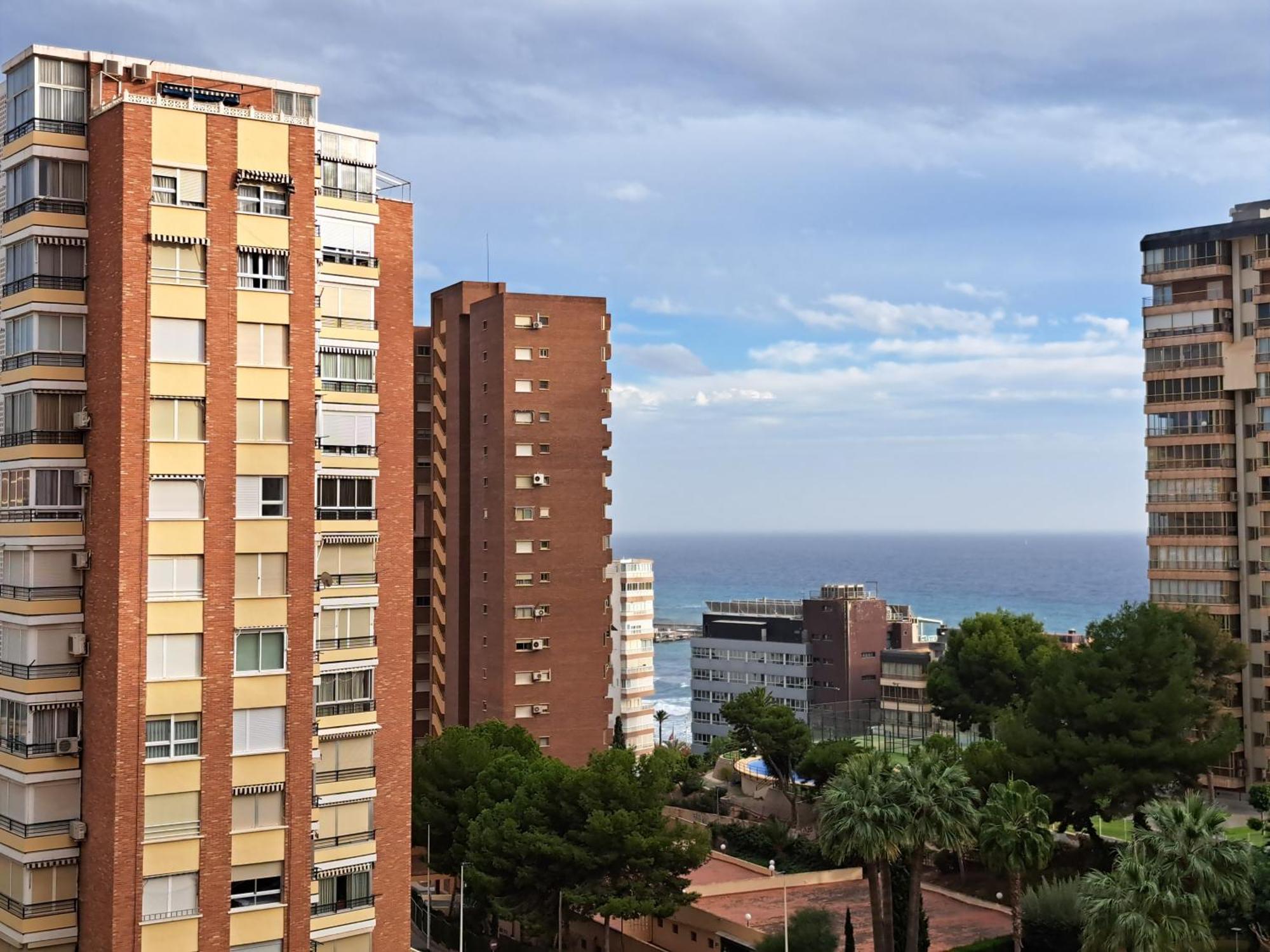 Urbanizacion Condor Бенидорм Номер фото